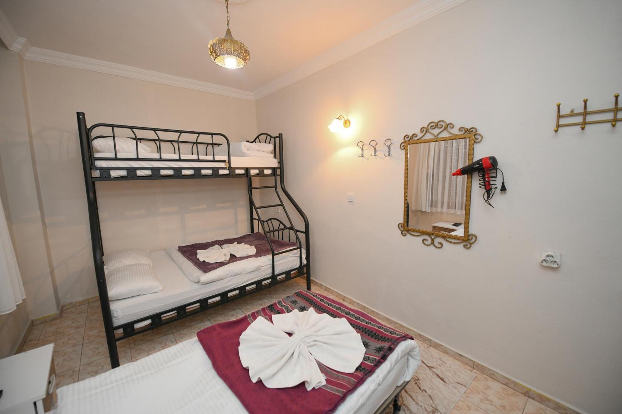 Anz Guest House Pansiyon Selçuk Exterior photo