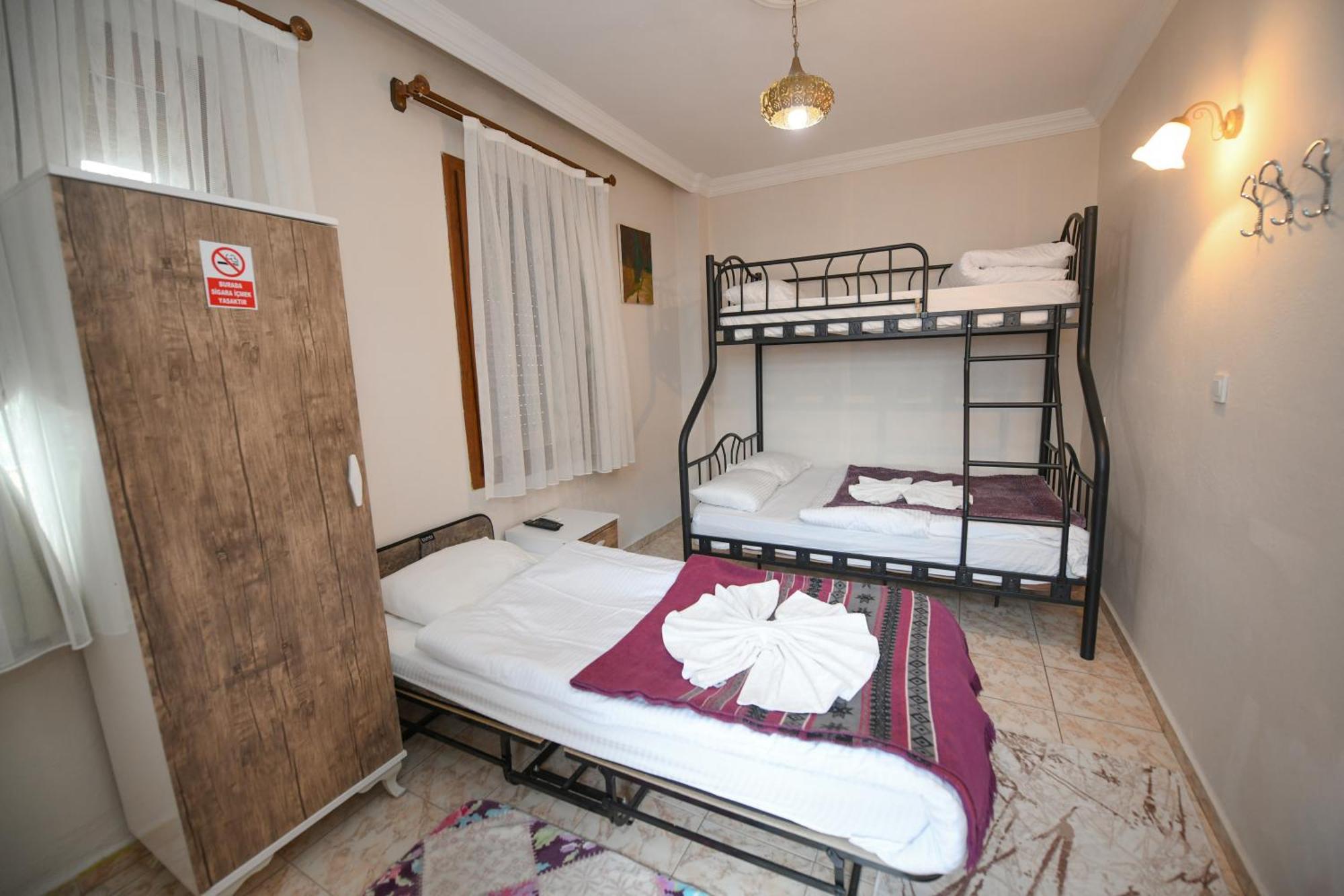 Anz Guest House Pansiyon Selçuk Exterior photo