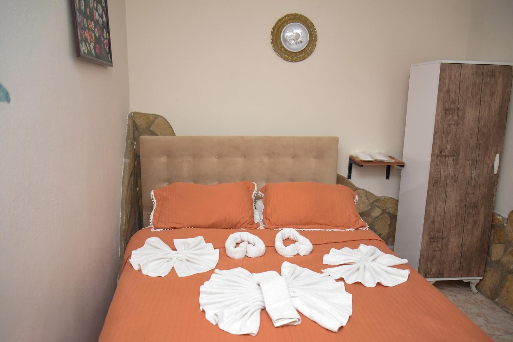 Anz Guest House Pansiyon Selçuk Exterior photo