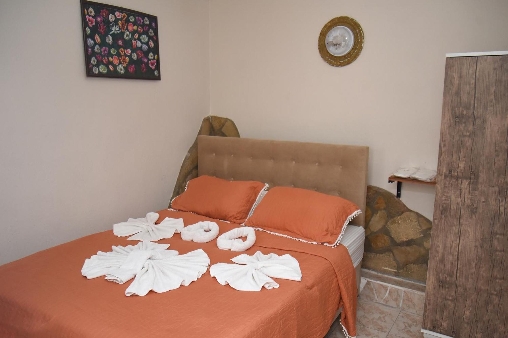 Anz Guest House Pansiyon Selçuk Exterior photo